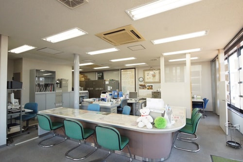 長井不動産 内観
